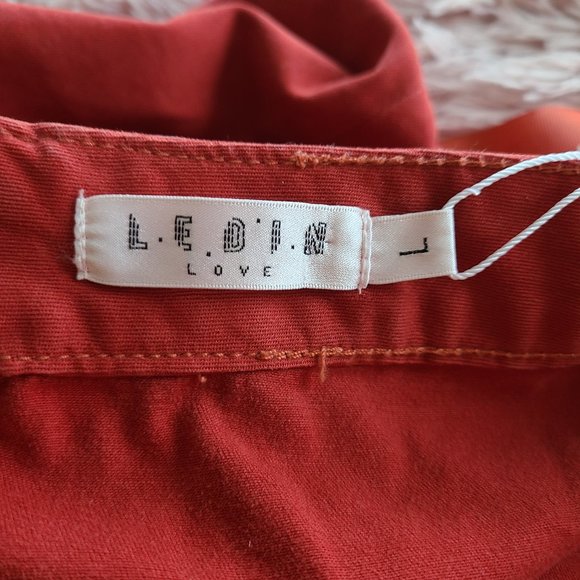 NWT Ledin Assymetrical Red A-line Mini Skirt Love Cinema Ribbon - Picture 5 of 14